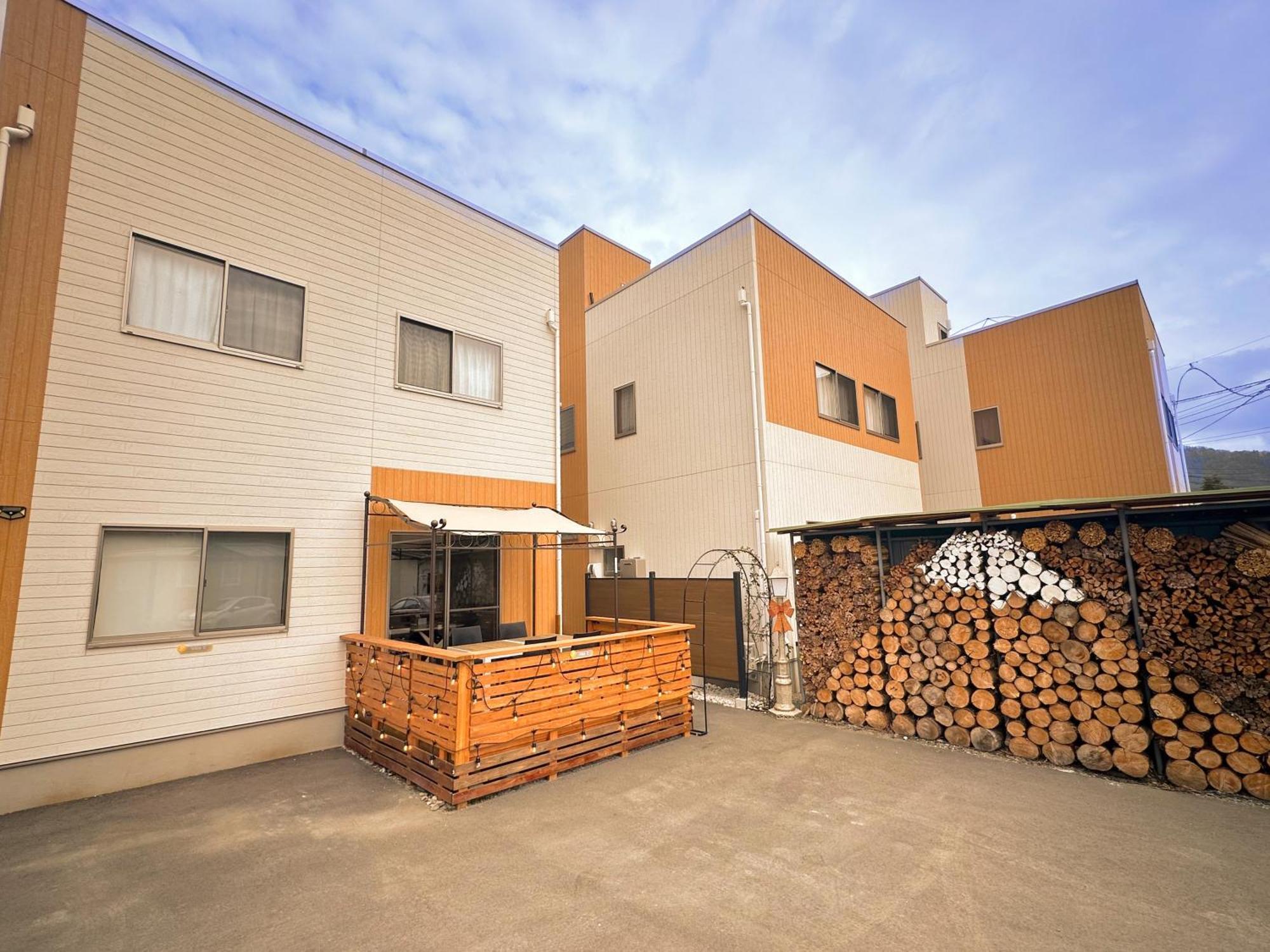 ヴィラ山間堂 Terrace Villa Bbq Bonfire Fuji View Annovillas Fujikawaguchiko Buitenkant foto